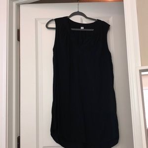 Black V-Neck Shift Dress